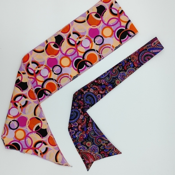 TWO vintage 70's hair/neck scarves - Picture 2 of 7